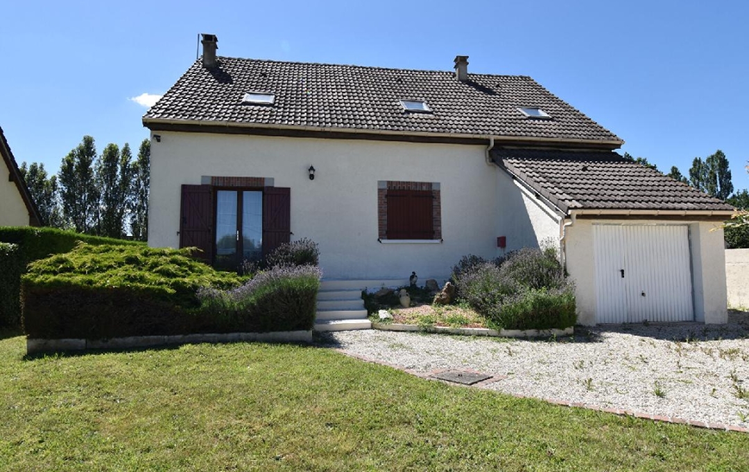 CJS IMMO : Maison / Villa | COURTENAY (45320) | 130 m2 | 218 000 € 