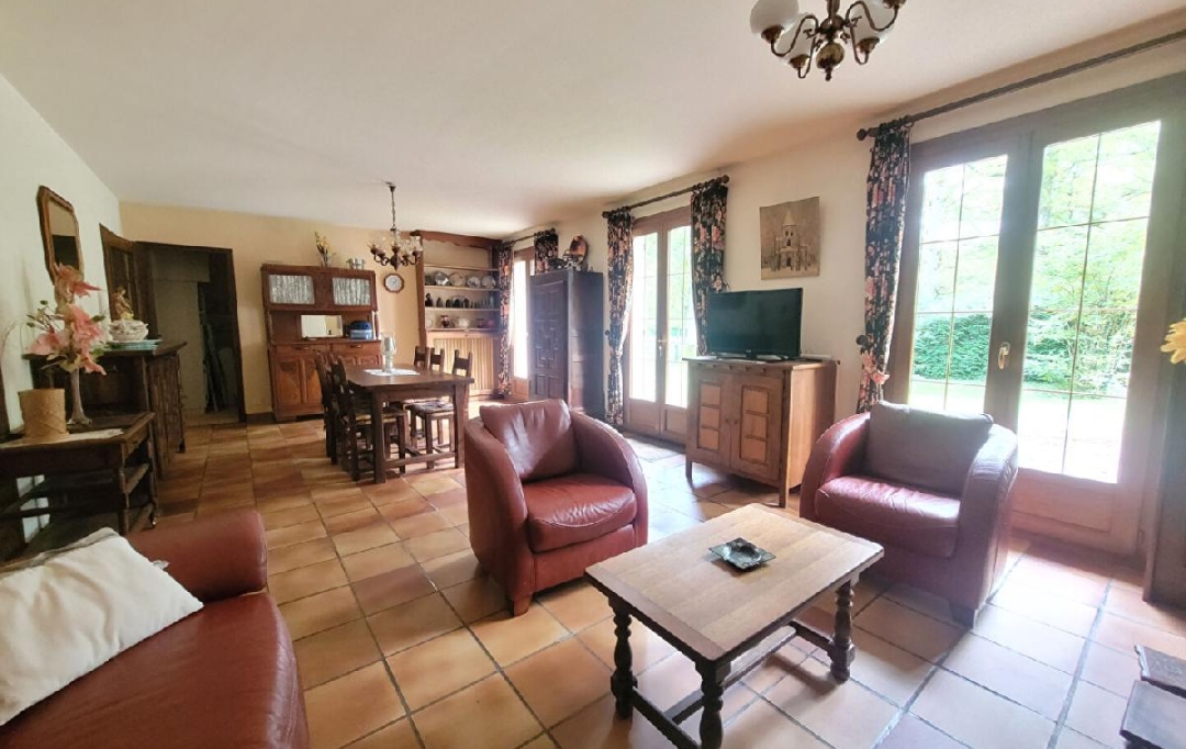 CJS IMMO : House | COURTENAY (45320) | 140 m2 | 180 000 € 