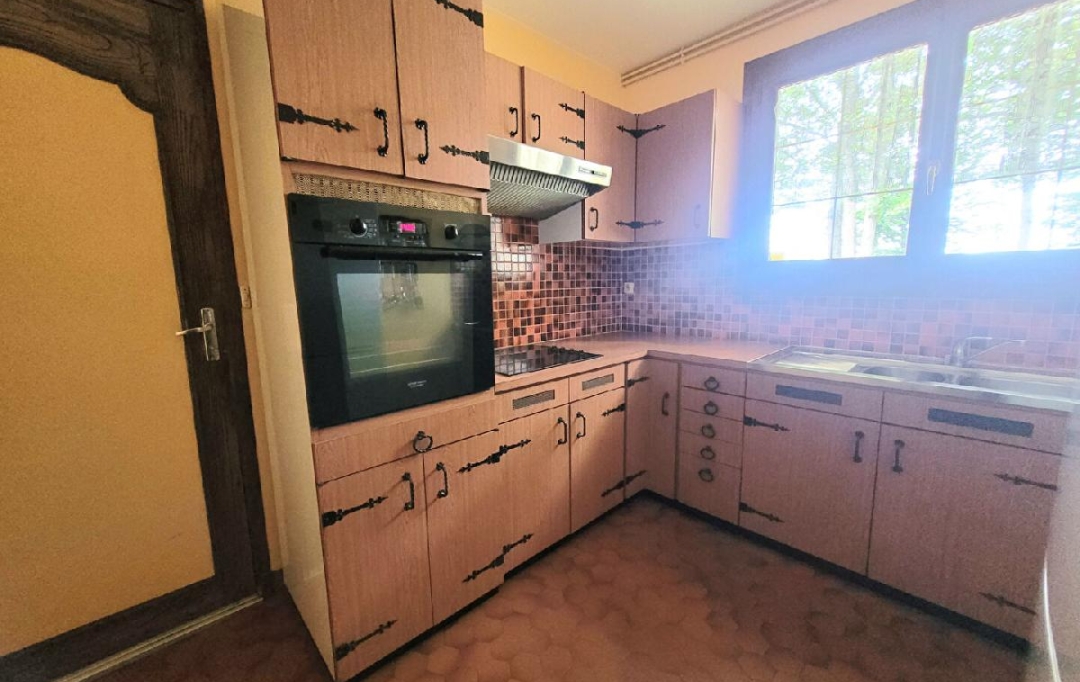 CJS IMMO : House | COURTENAY (45320) | 140 m2 | 180 000 € 